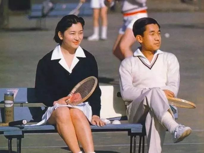 皇太子明仁亲王和美智子